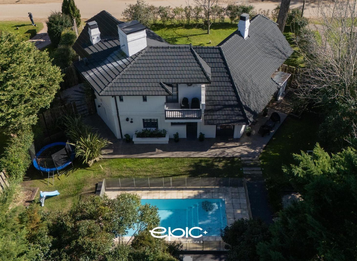 Foto de Casa 5 Ambientes en Venta Pinamar Centro, imagen 1