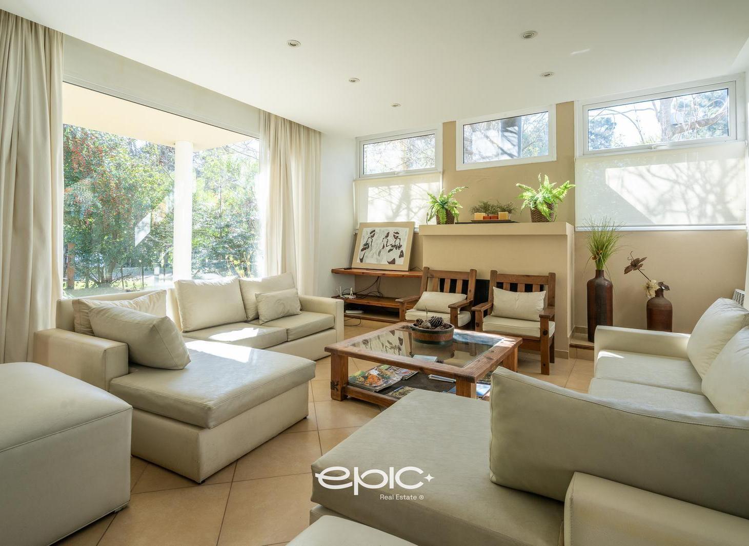 Foto de Casa en venta Carilo A metros del mar, imagen 4