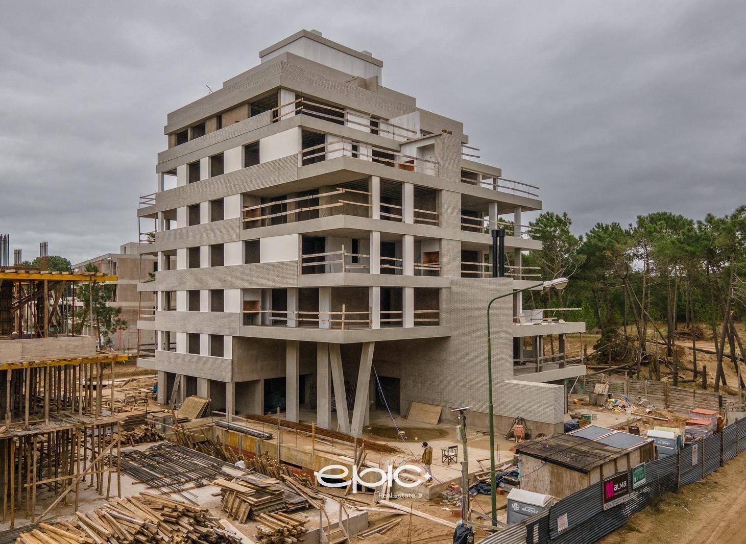 Foto de Departamento 2 amb de pozo en venta en Pinamar Norte, imagen 2
