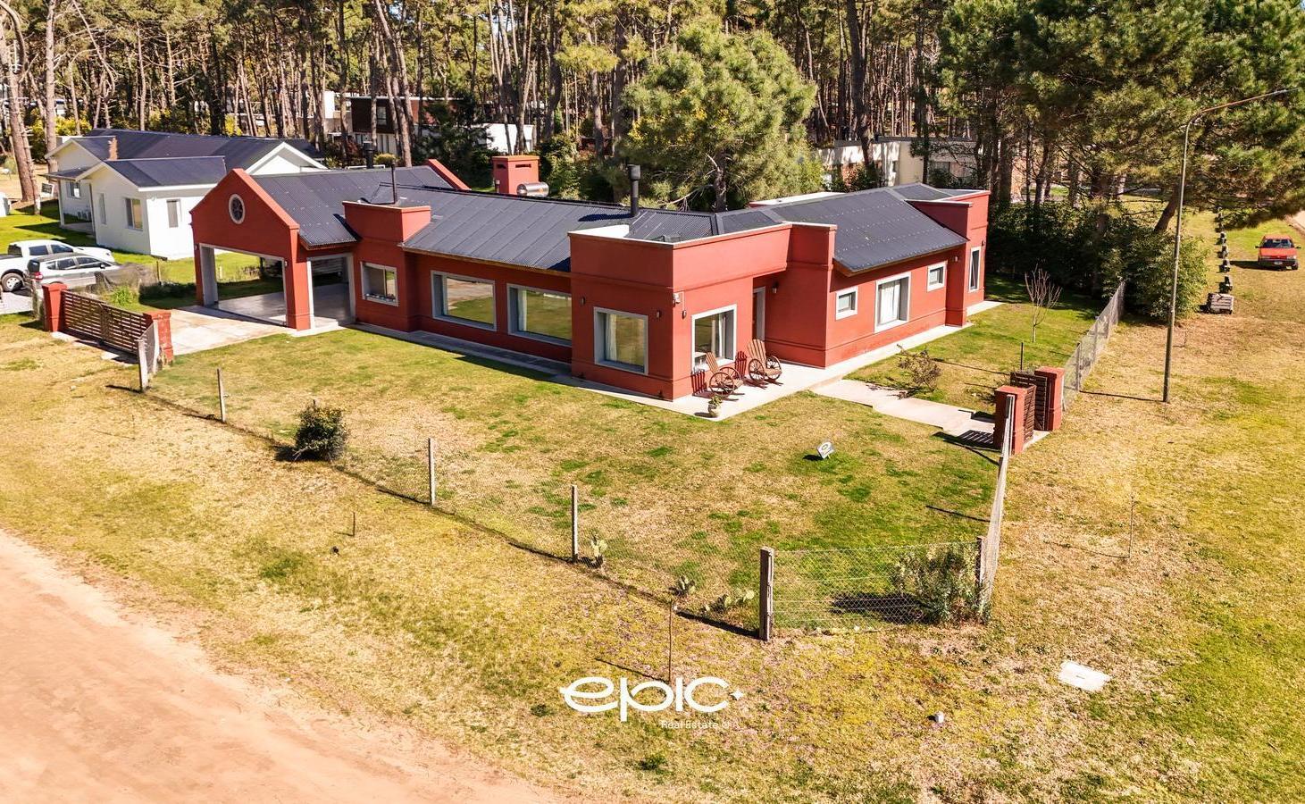 Foto de Casa de 4 ambientes en Venta Barrio Alamos Pinamar, imagen 1