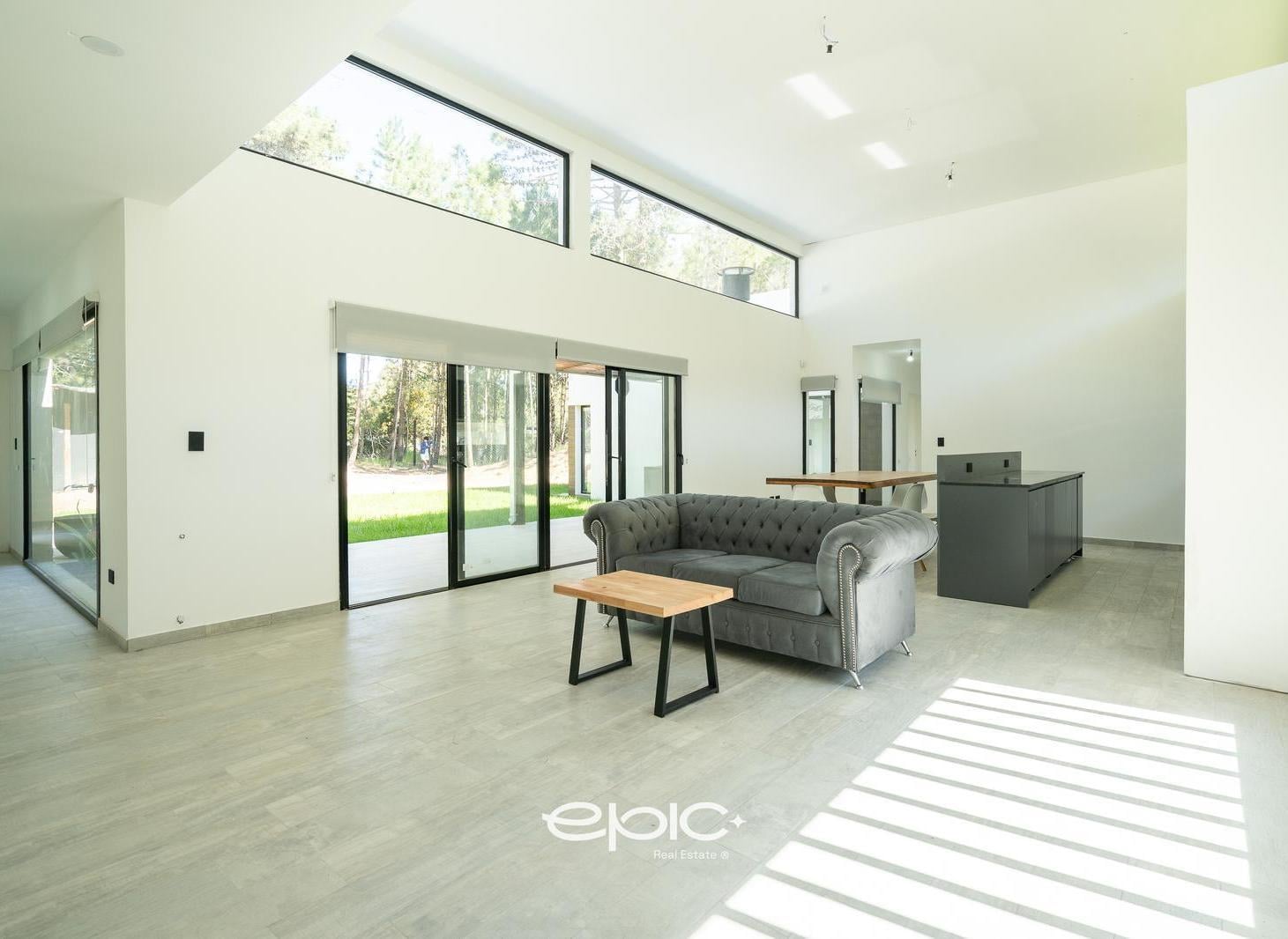 Foto de Casa 5 ambientes en venta en Pinamar, imagen 2