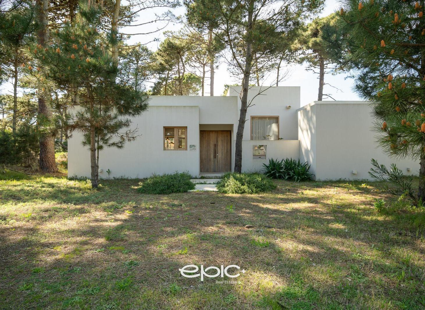 Foto de Casa en venta 4 ambientes en Pinamar barrio Alamos, imagen 1
