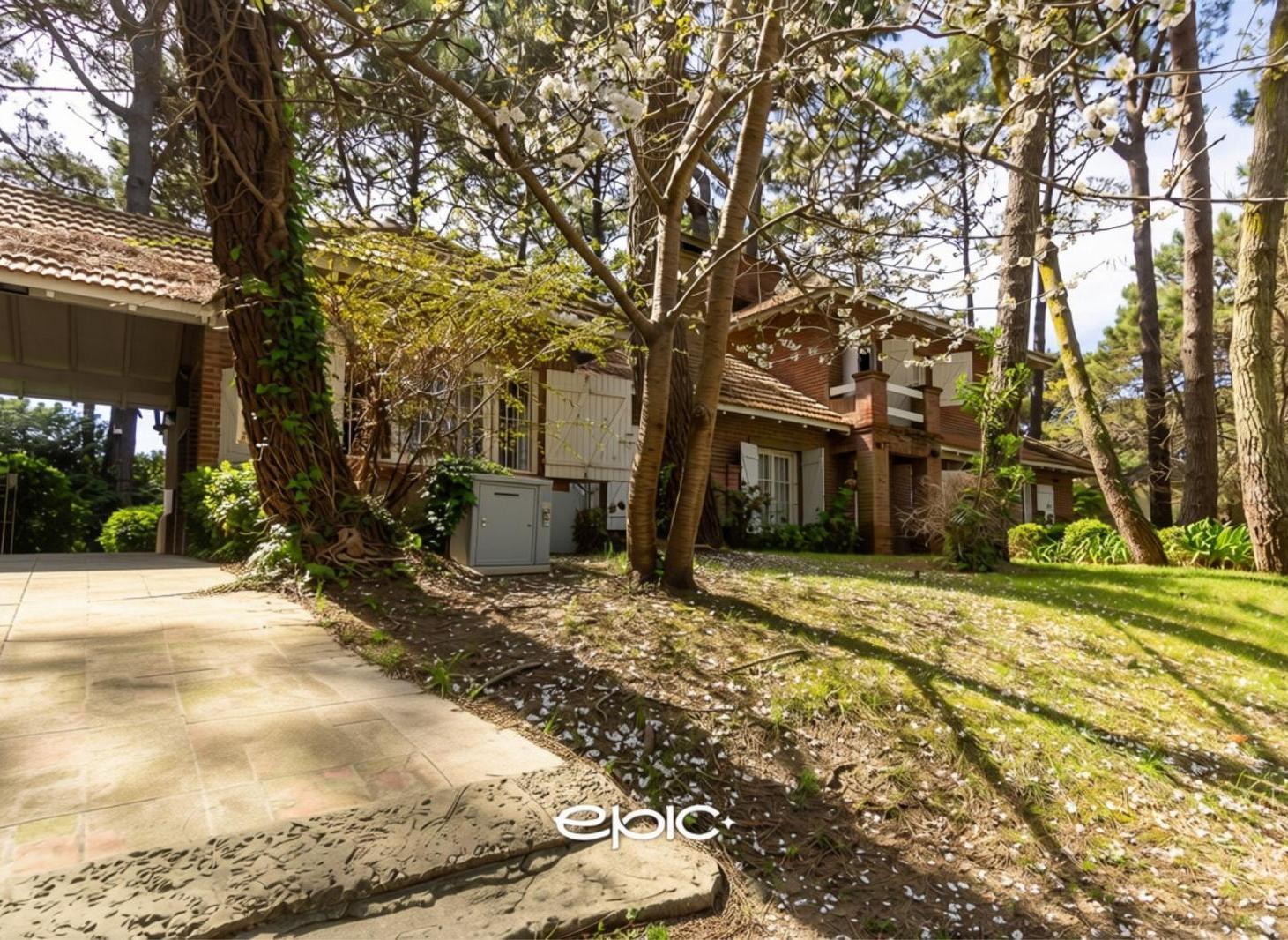 Foto de Casa en venta en Pinamar Norte a dos cuadras del mar, imagen 3