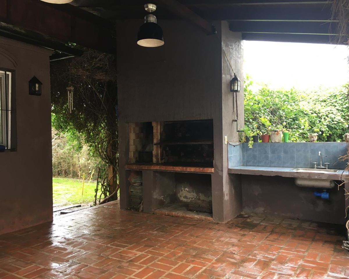 Foto de Venta espléndida casa con pileta, imagen 3