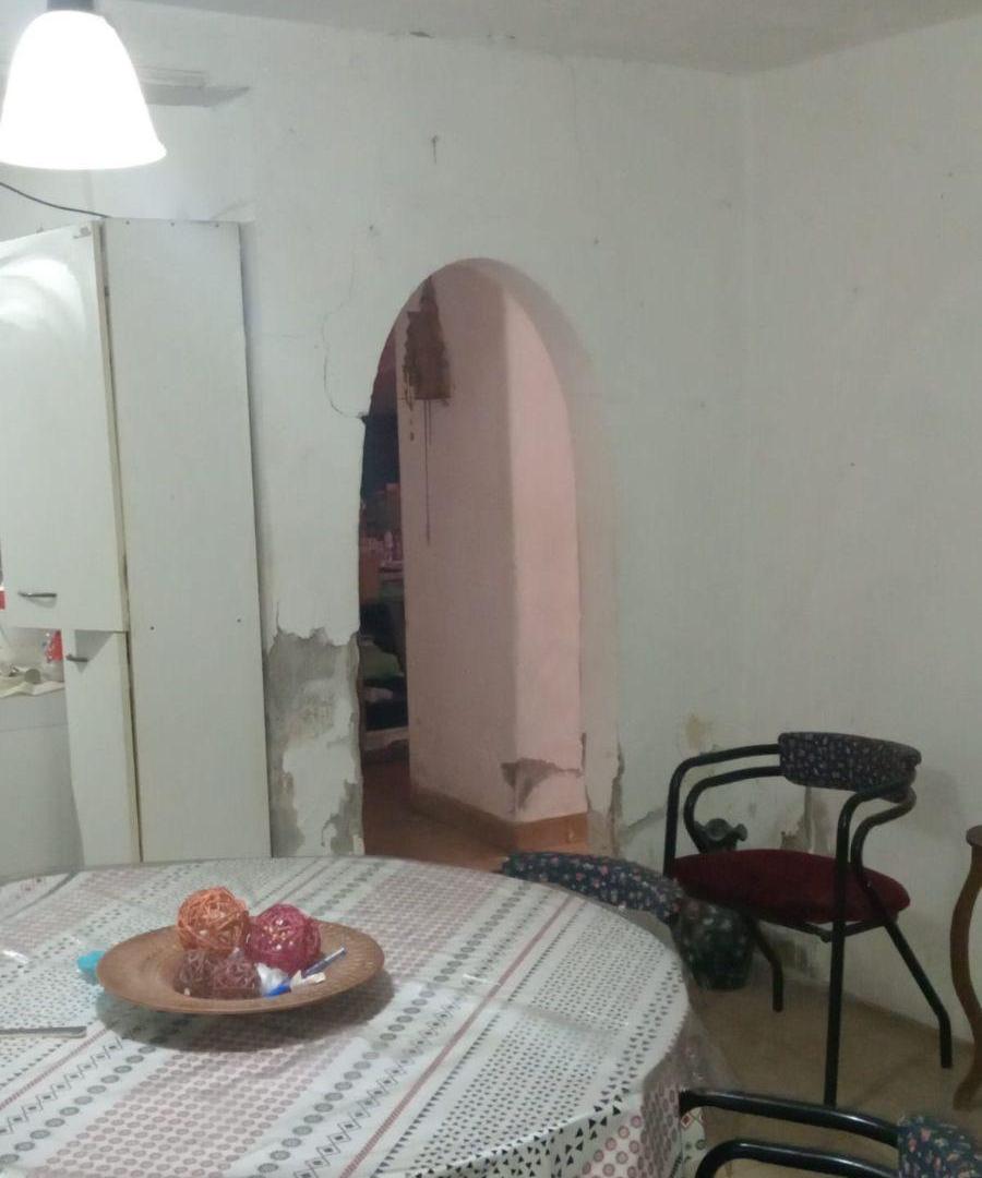 Foto de VENTA DE CASA P.B A RECONSTRUIR Y EN P.A DPTO EN MIUY BUEN ESTADO DE, imagen 2