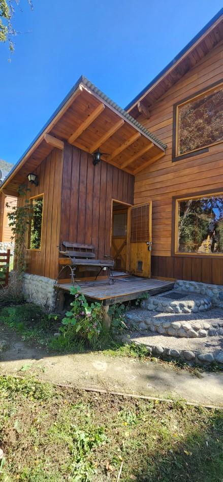 Complejo de Cabañas con Vivienda Principal en Los Coihues - Oportunidad Unica 1