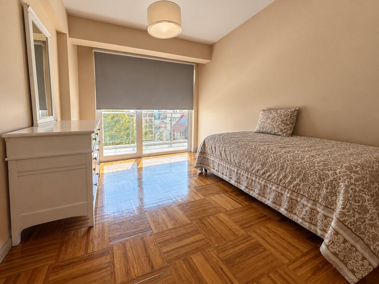 Foto de Piso de tres dormitorios con vista + cochera, imagen 5
