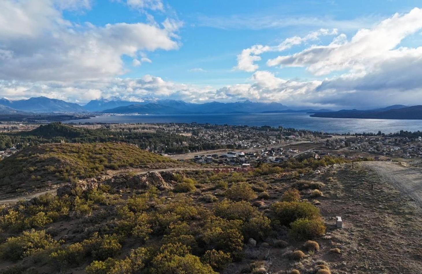 Foto de Venta de lote en Barrancas de Dina Huapi con vista, imagen 3