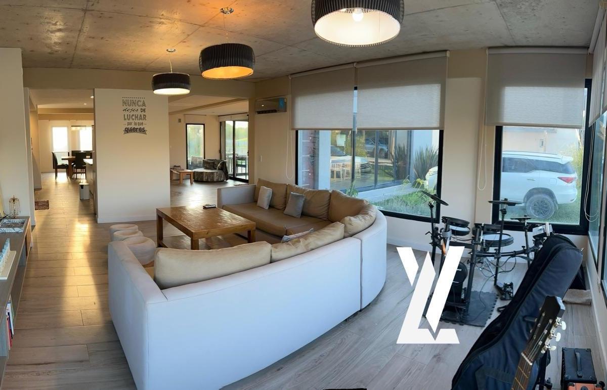 Casa - Costa Esmeralda 4