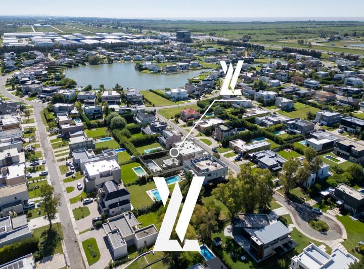 Casa en 6 amb en venta en Las Golondrinas - Hudson 2