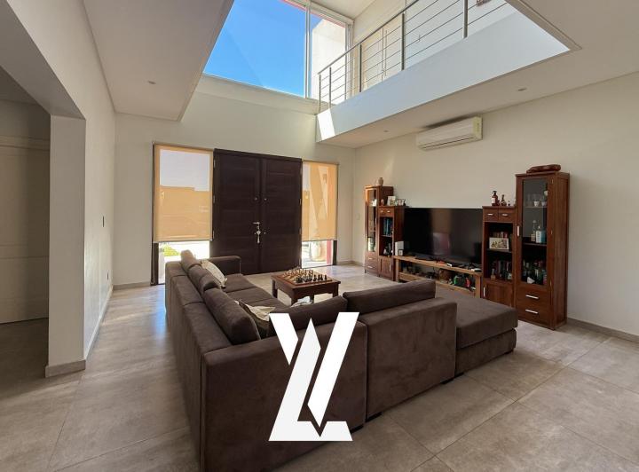 Casa en 6 amb en venta en Las Golondrinas - Hudson 3