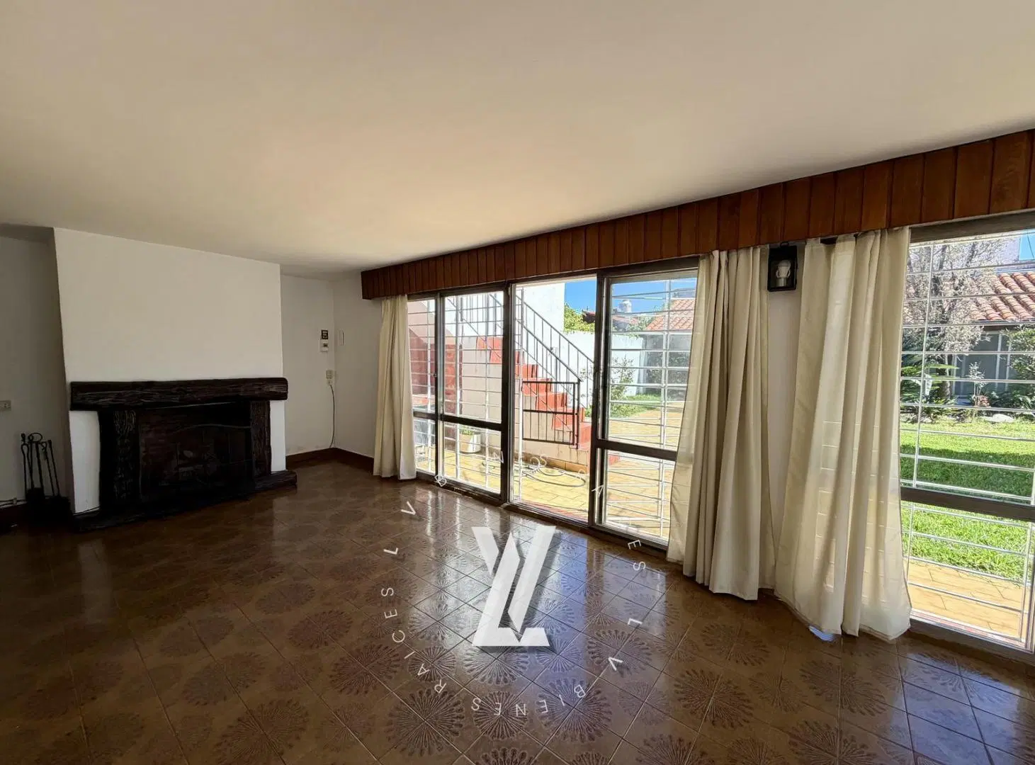 Casa 4 ambientes en venta en Quilmes Oeste - apto crédito 5