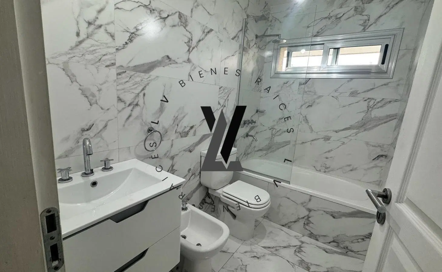 Venta Dpto 3 ambientes Categoría con Financiación en Centro de Quilmes 3