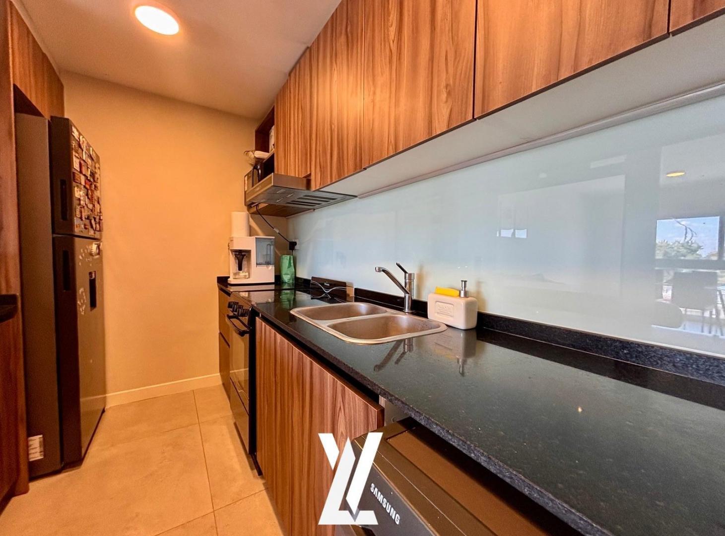 Foto de Departamento 3 ambientes en venta c/ 2 cocheras - Alto Las Casuarinas, imagen 3