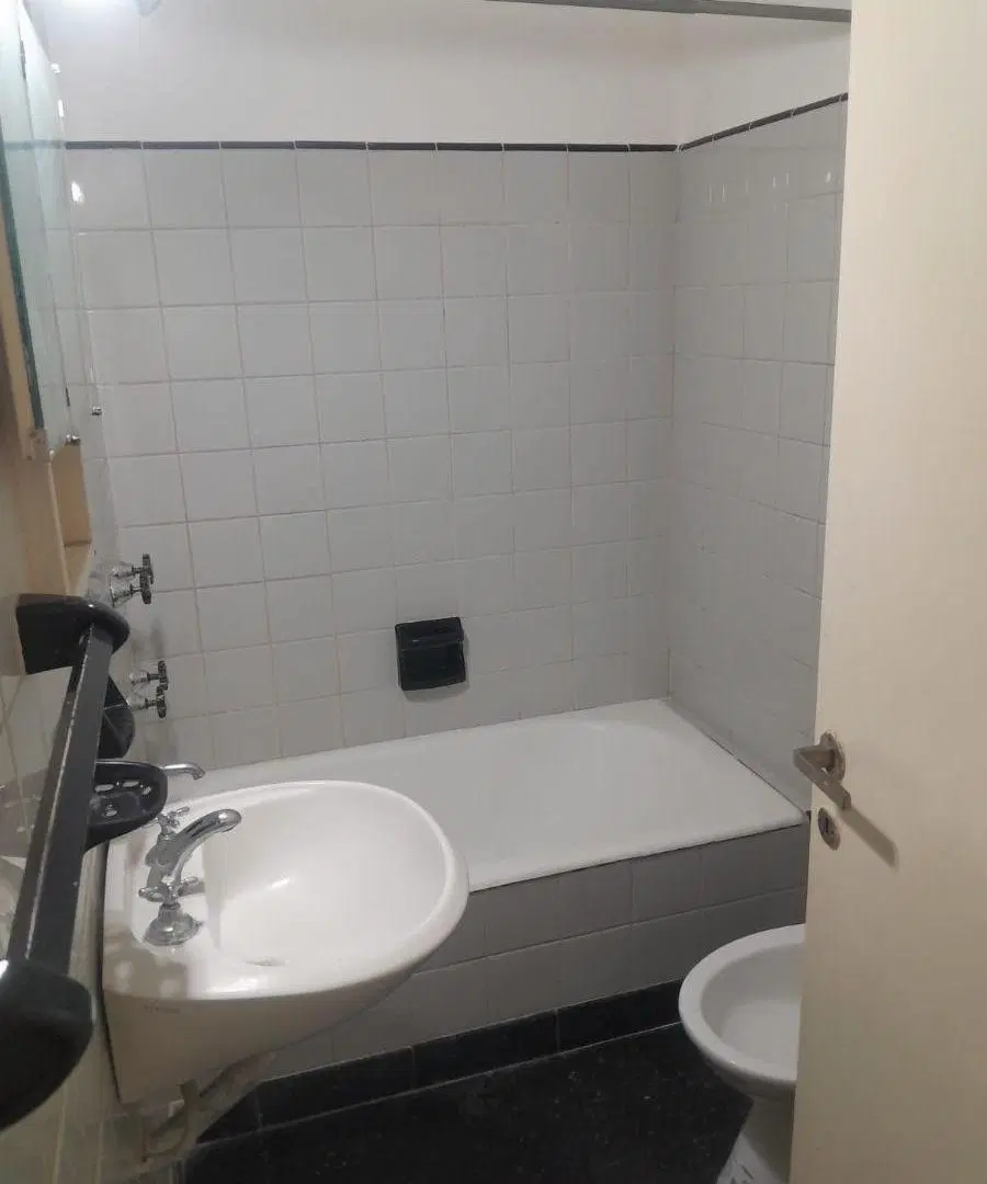 MONOAMBIENTE EN VENTA - ZONA PLAZA MITRE 4