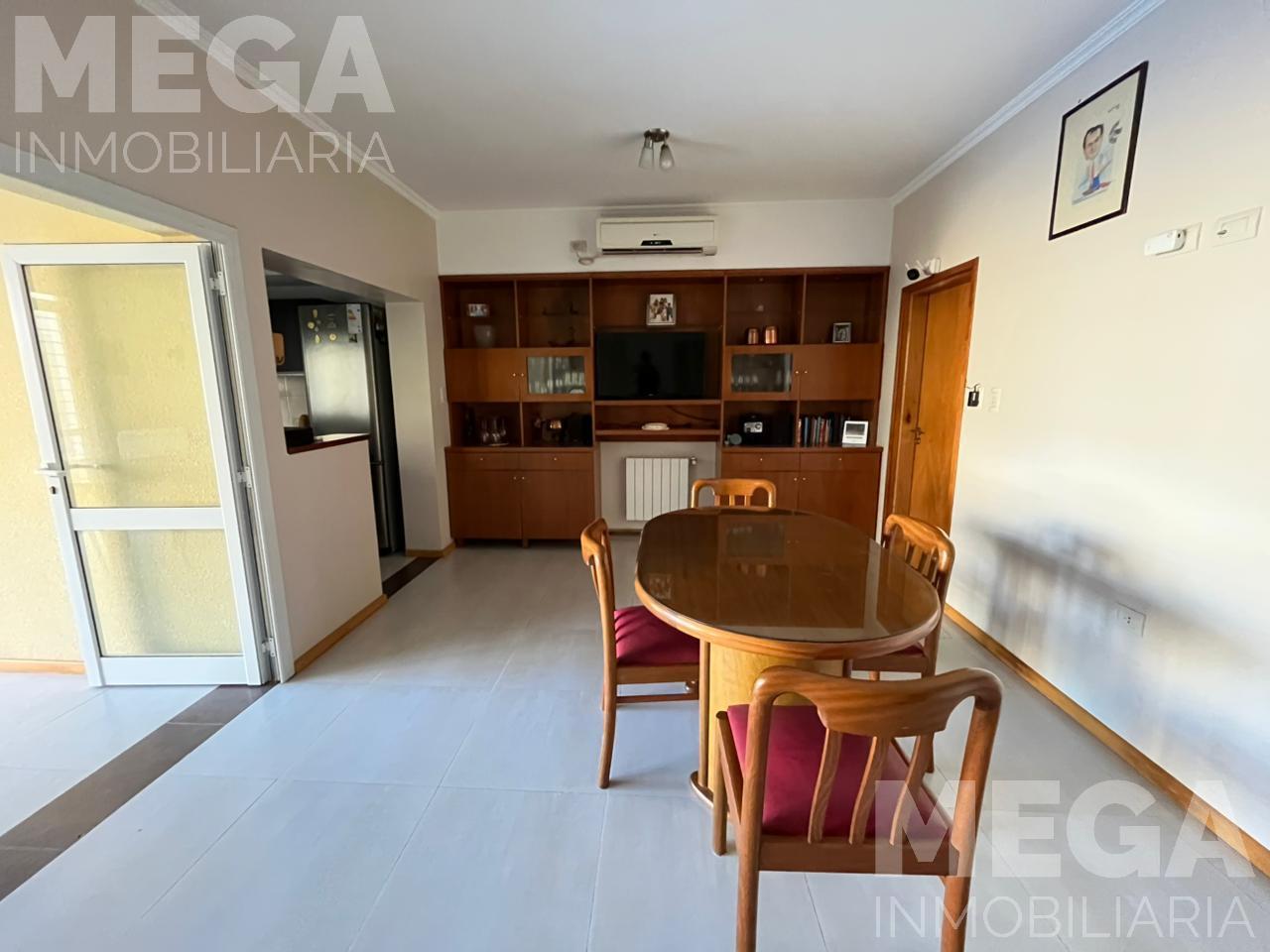 IMPORTANTE PROPIEDAD UBICADA EN CALLE SAN MARTIN 285, EN UN LUGAR ESTRATEGICO DE LA CIUDAD DE PARANA
