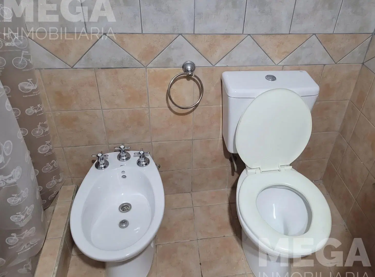 ALQUILER MONOAMBIENTE AMOBLADO 2