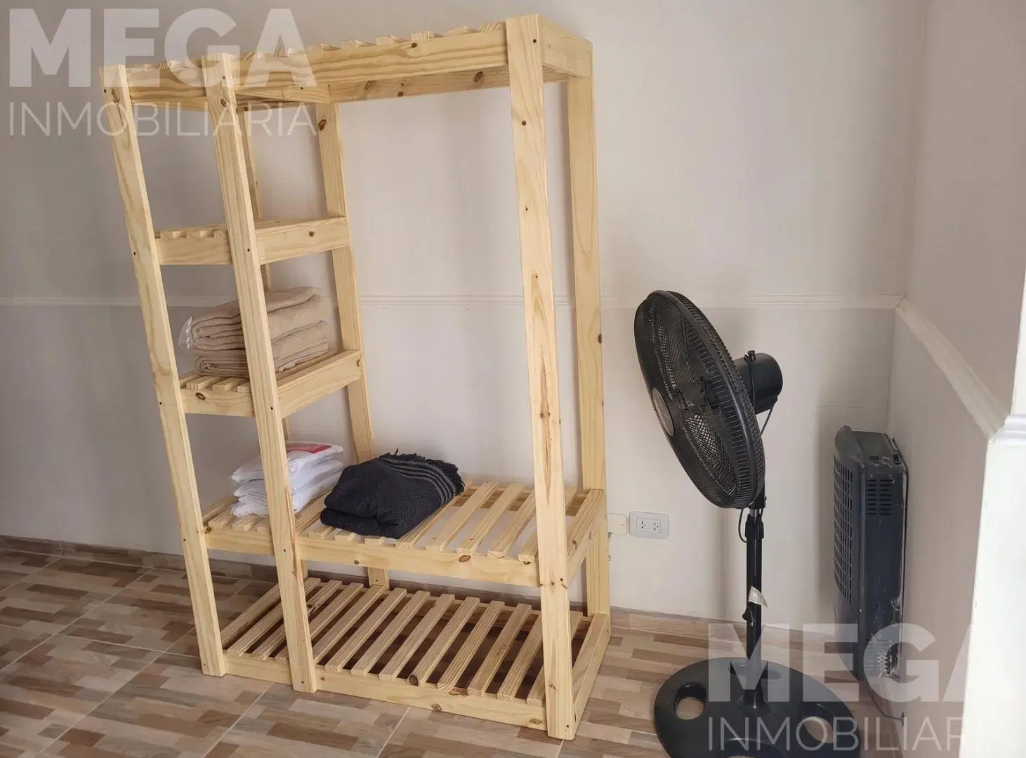 ALQUILER MONOAMBIENTE AMOBLADO 4