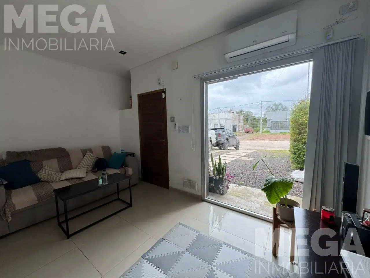 Carlos Darwin 2703. Casa en Venta con pileta en Villa Elsa. 4