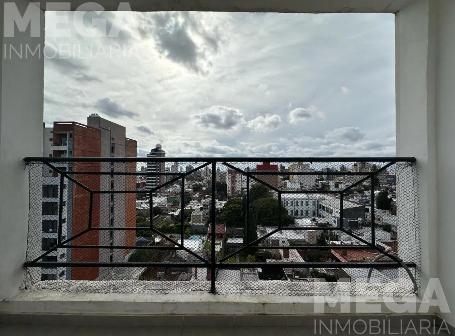 25 de junio N°439 | Alquiler Departamento de 1 dormitorio piso alto | A metros del centro! 5