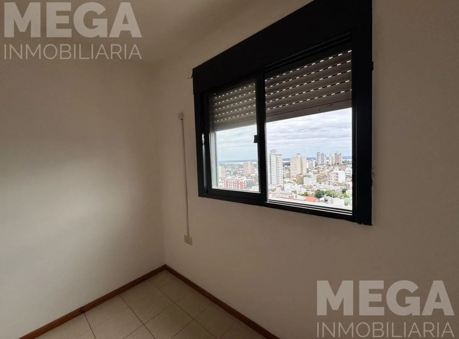 Cervantes 550 piso 12. Oportunidad! Departamento dos dormitorios con cochera 8