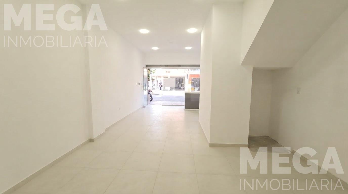 Foto de Pelegrini 181 - Local Comercial en Alquiler, imagen 3