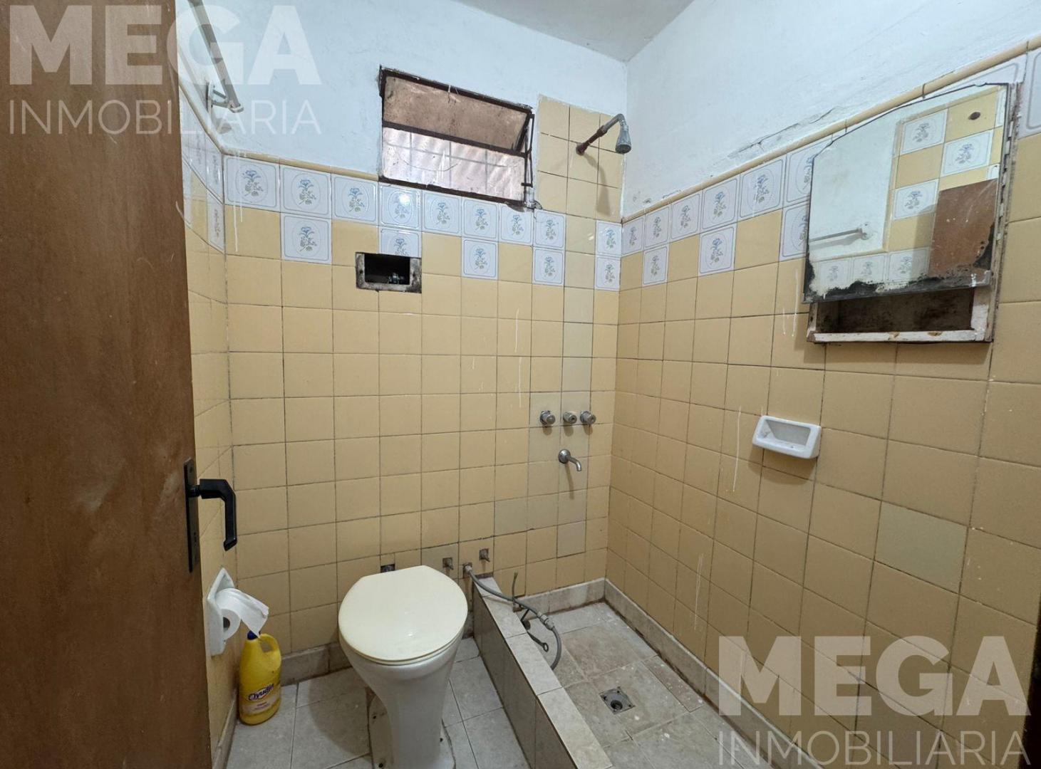 Foto de Poeta Carlos Alvarez 142. Casa en Venta, imagen 5