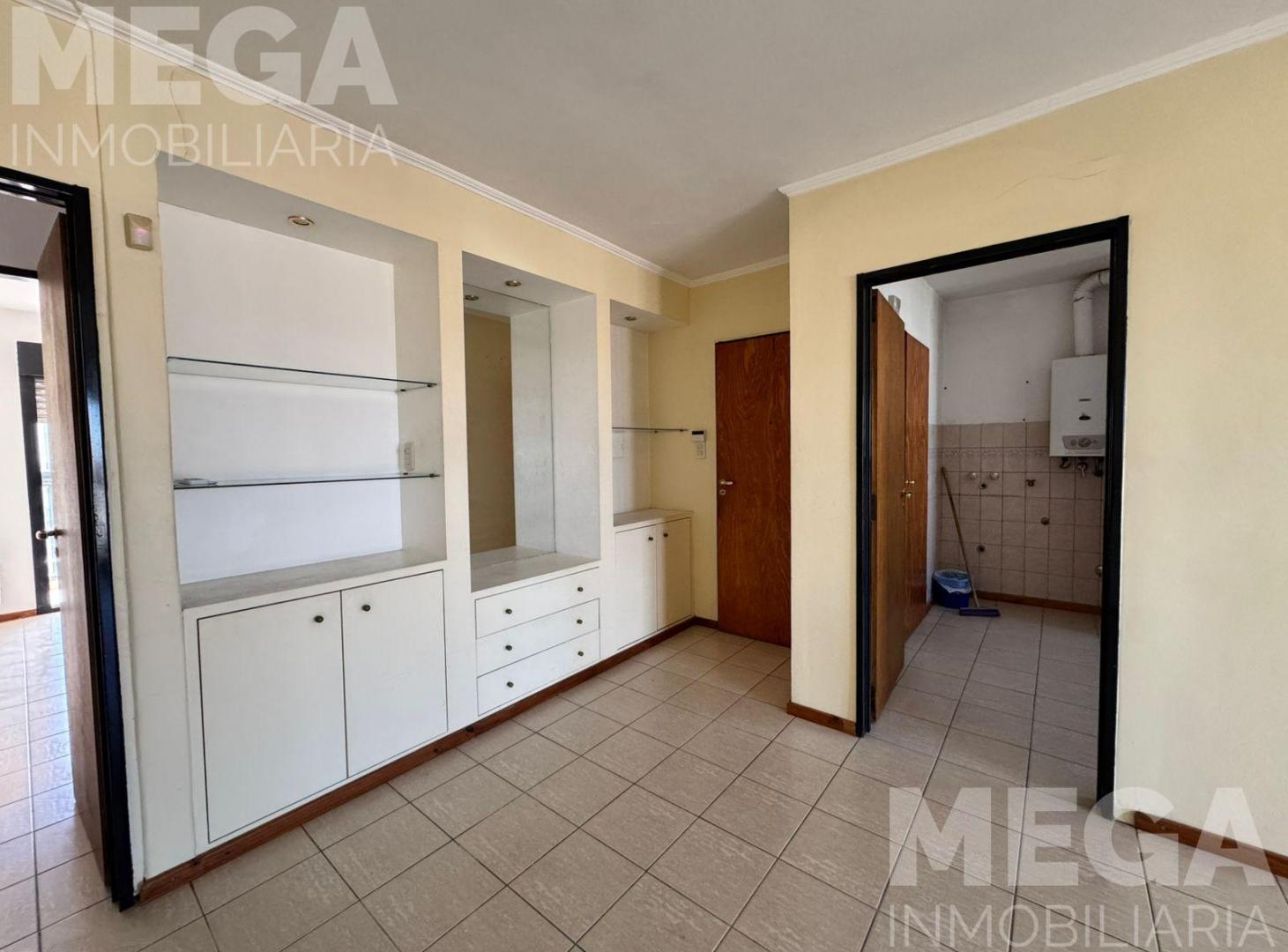 Foto de Cervantes 550 piso 10. Excelente Departamento Tres dormitorios En, imagen 5