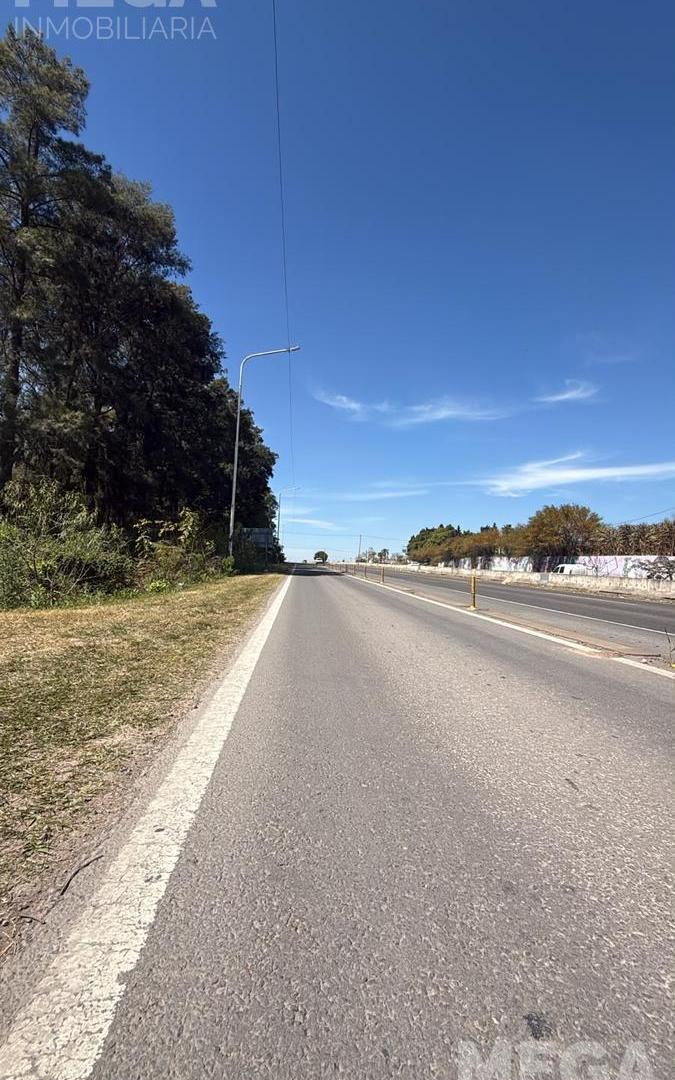 Foto de Gobernador Lopez Jordan y Acceso Norte, imagen 3