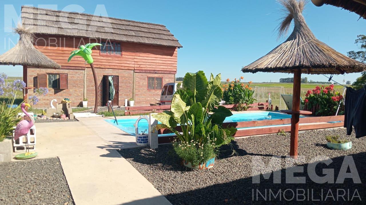 Foto de Venta de Casa tres ambientes con piscina en Ejido Ramirez, imagen 2