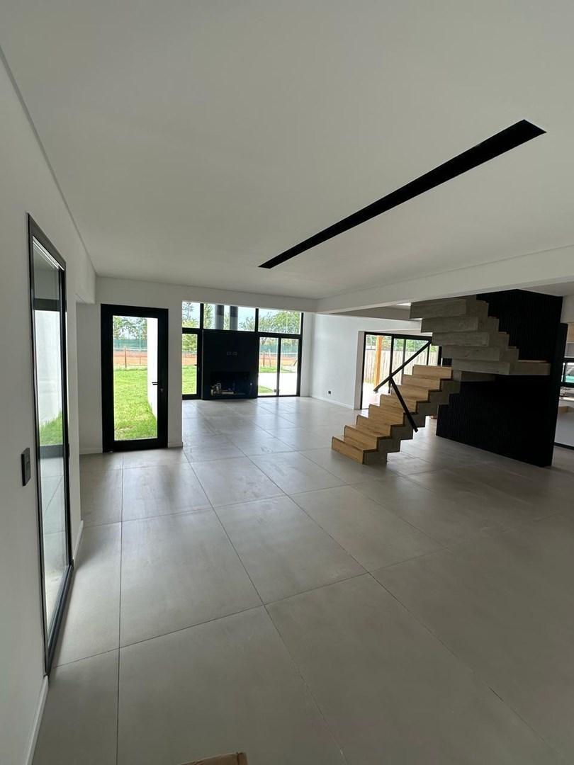 Foto de Casa Chalet en Venta en Lagoon Pilar, Pilar, G.B.A. Zona No, imagen 2
