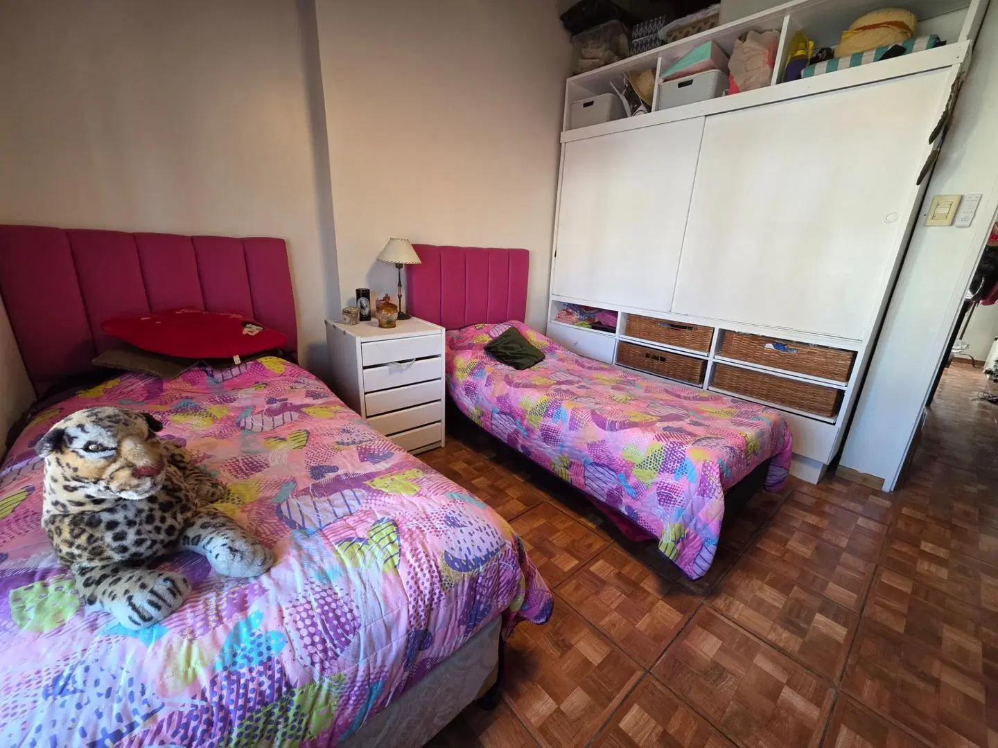 Casa a la Venta en Don Torcuato 4 Amb con Parque y Pileta 5