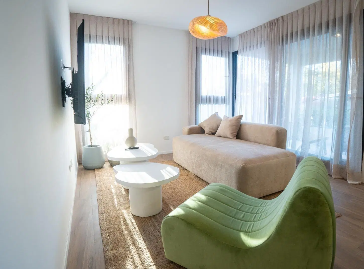 Departamento en venta de 2 amb.de pozo en Escobar 5