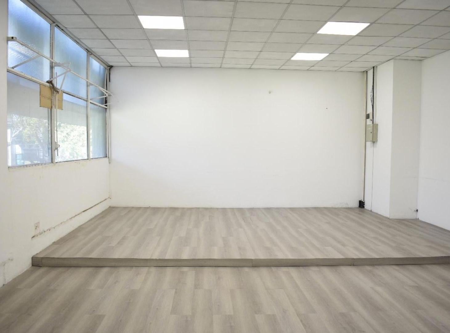 Foto de Galpon en Alquiler. Parque Newton. Villa Ballester, imagen 4