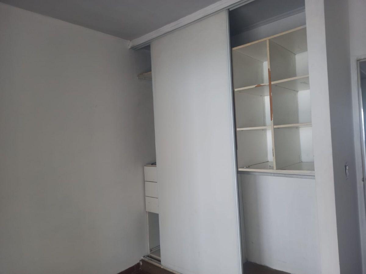 Foto de Duplex de 6 ambientes en Alquiler, con parrilla y cochera, Monte Grande., imagen 4
