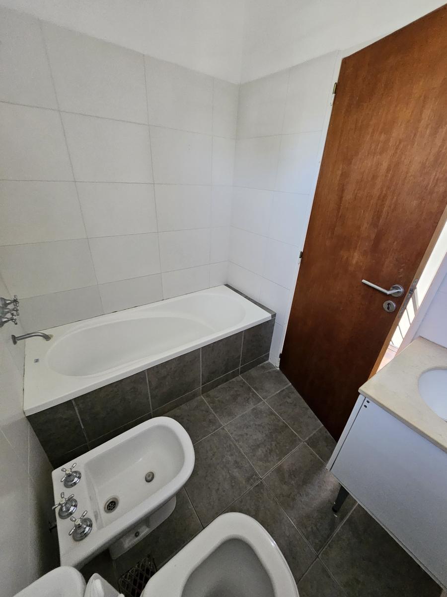 Foto de VENTA - CASA DE DOS DORMITOROS - TIERRA DE SUEÑOS 3 - ROLDAN, imagen 3