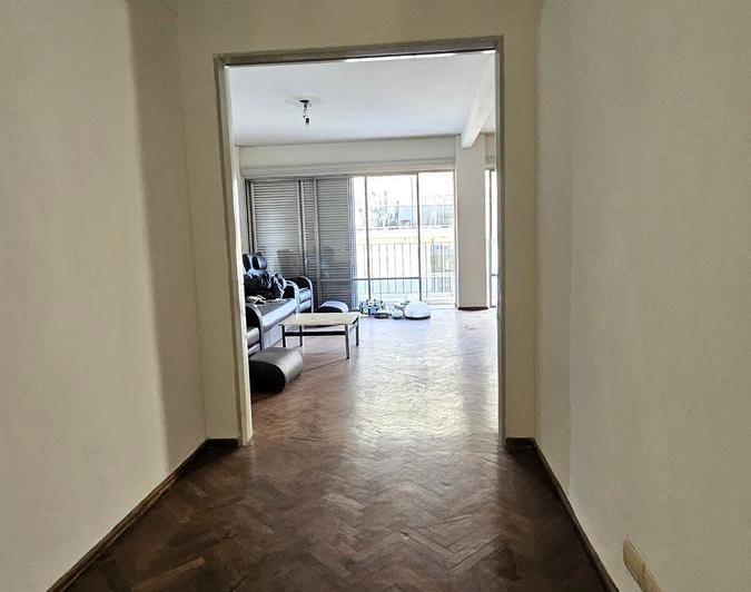 VENTA - DEPARTAMENTO 3 DORMITORIOS CON COCHERA - PISO EXCLUSIVO - PTE. ROCA AL 500 5