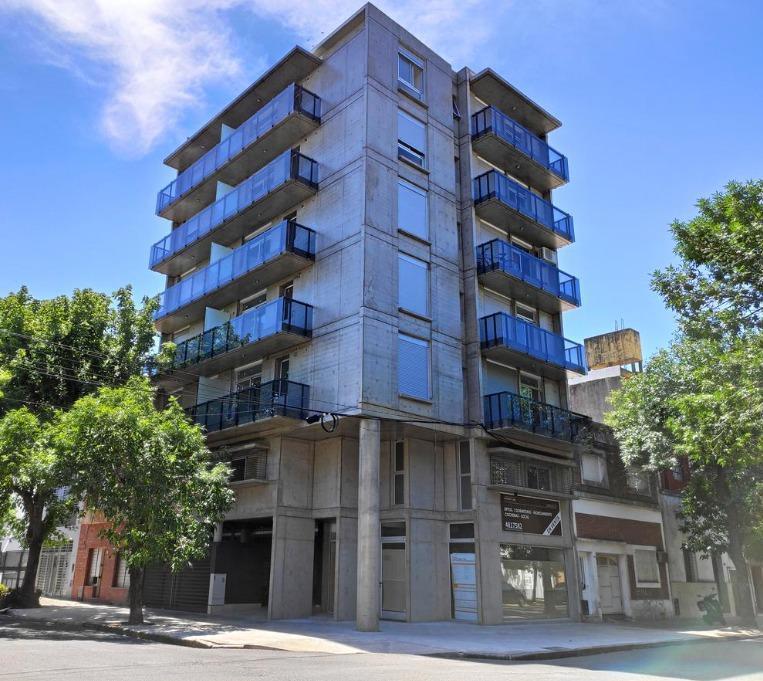 Local Comercial en esquina-Cerrito 1000-Rosario
