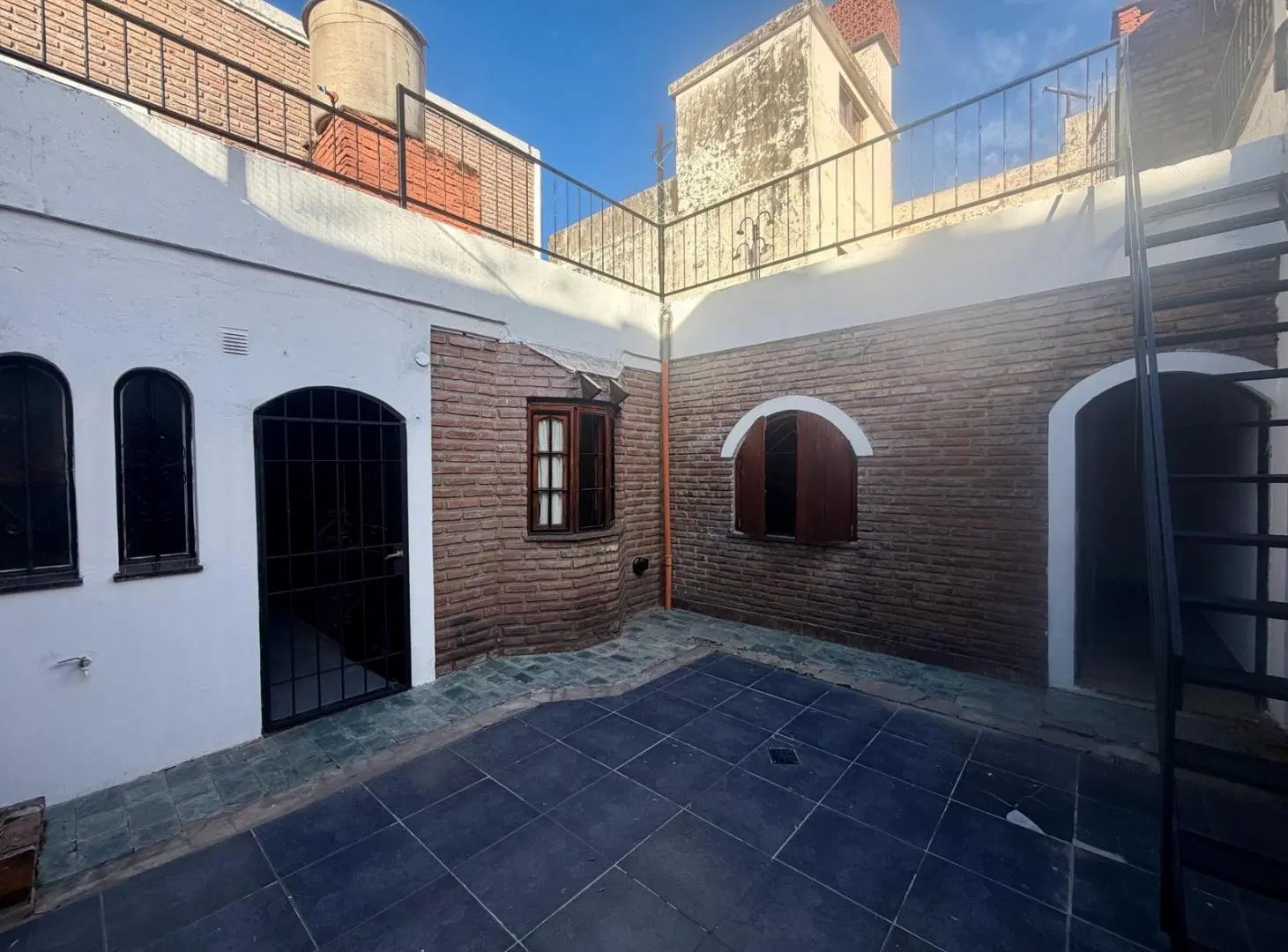 Casa - Arroyito 3