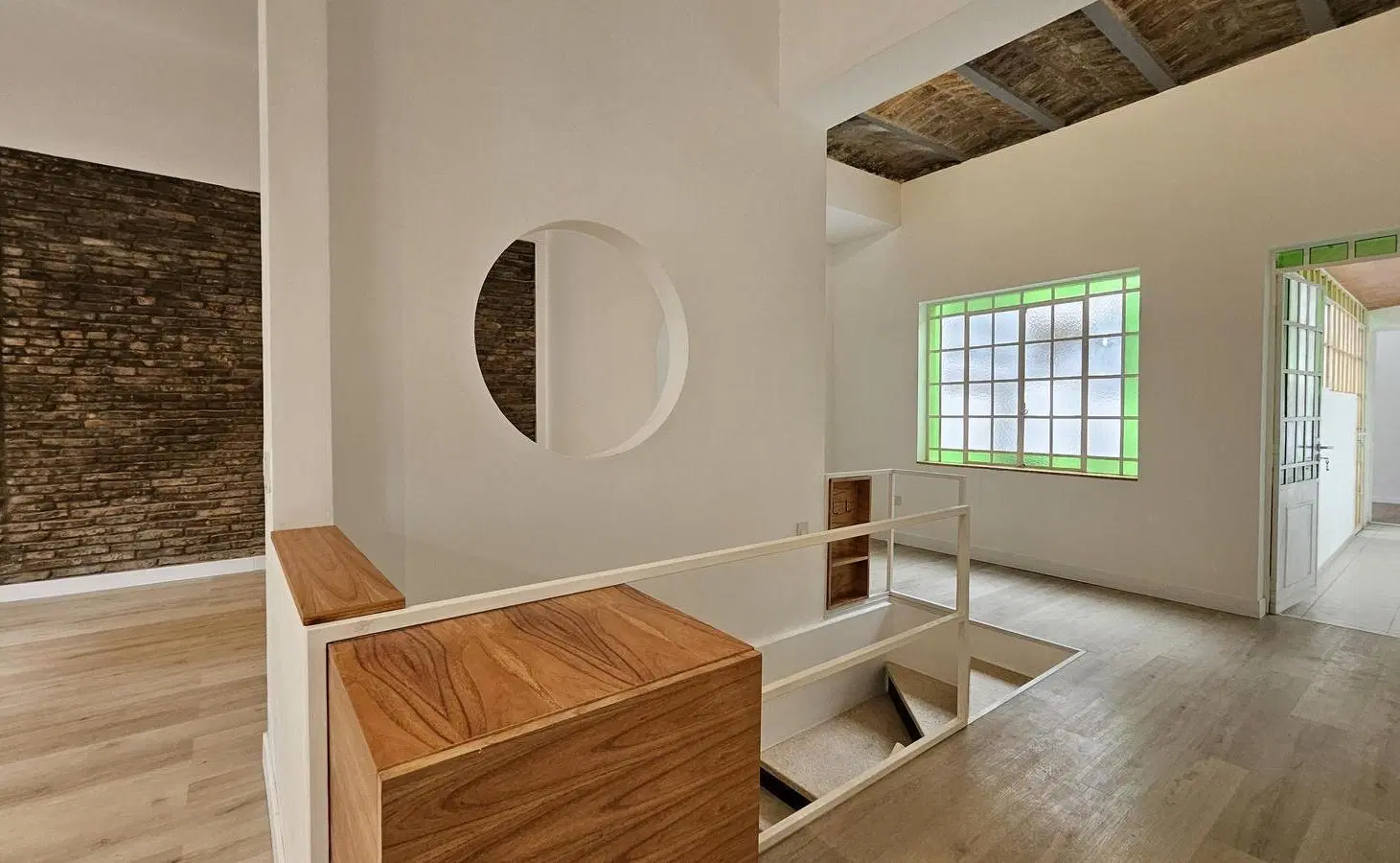 CASA EN PLANTA ALTA - 3 DORMITORIOS - 3 BAÑOS - TERRAZA EXCLUSIVA - SARMIENTO 1500 1