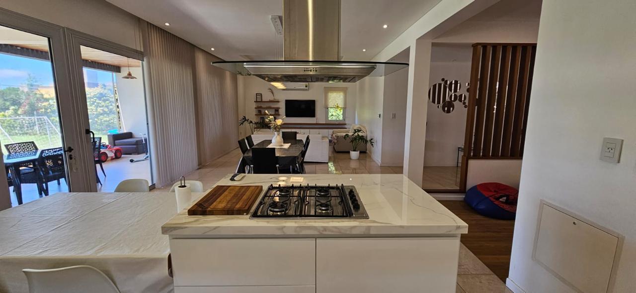 Foto de Casa en alquiler permanente- Barrio Privado Puerto Roldán- Tres, imagen 3