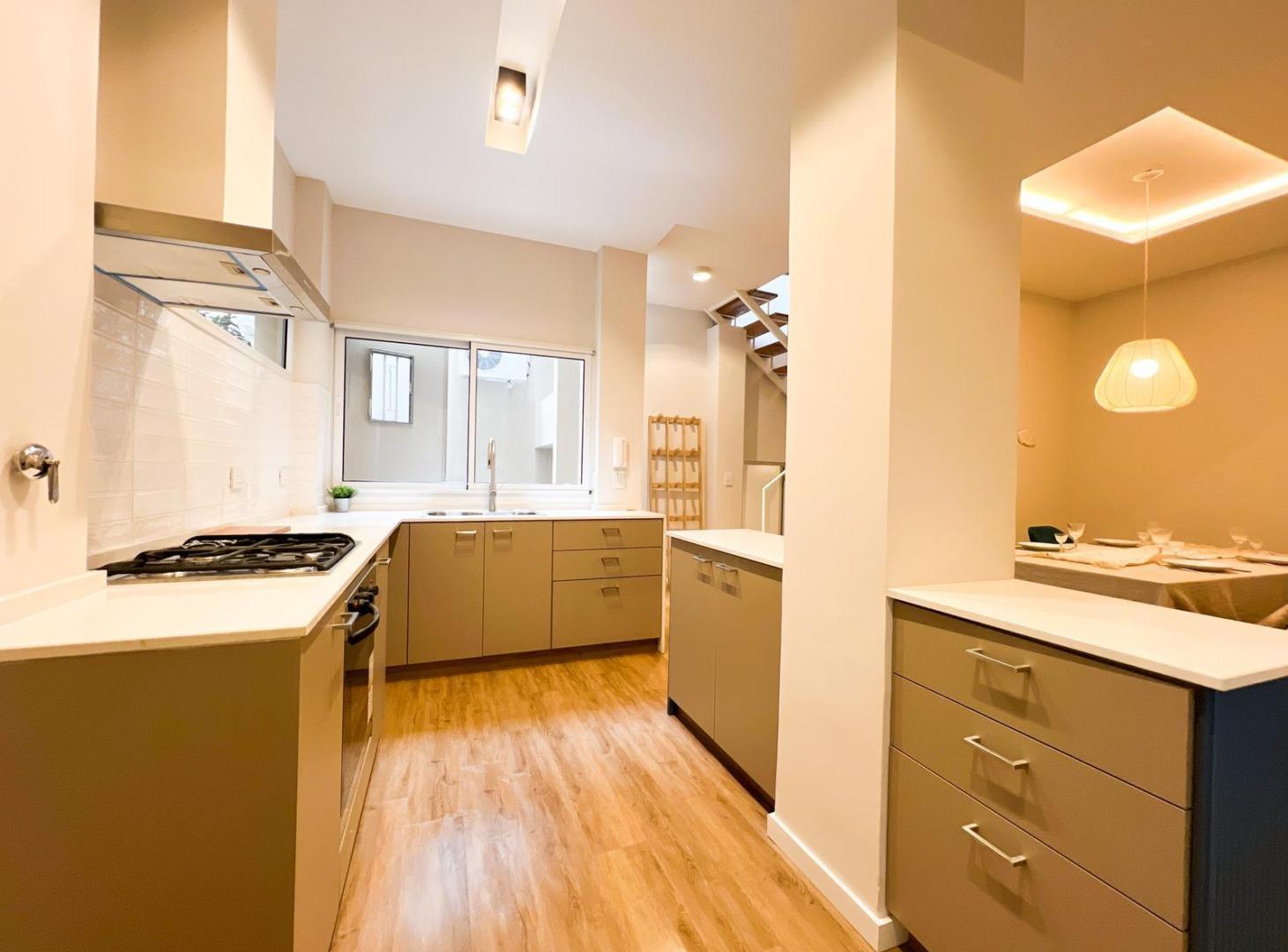 Foto de DEPARTAMENTO PASILLO DOS DORMITORIOS QUINCHO PILETA CENTRO MITRE 1500, imagen 2