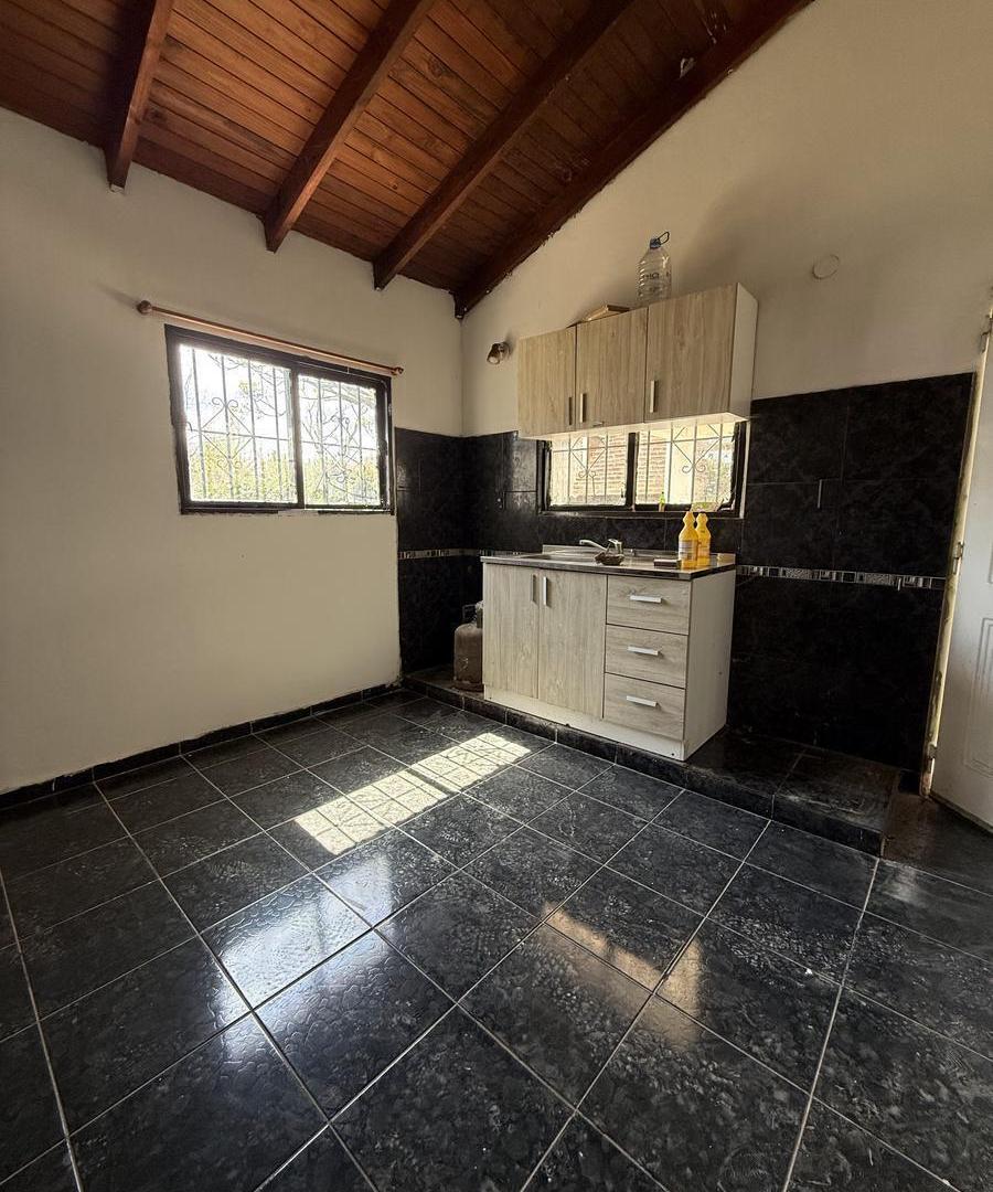 Foto de Casa en Pueblo Esther Un dormitorio Parque Pileta Country 16, imagen 3