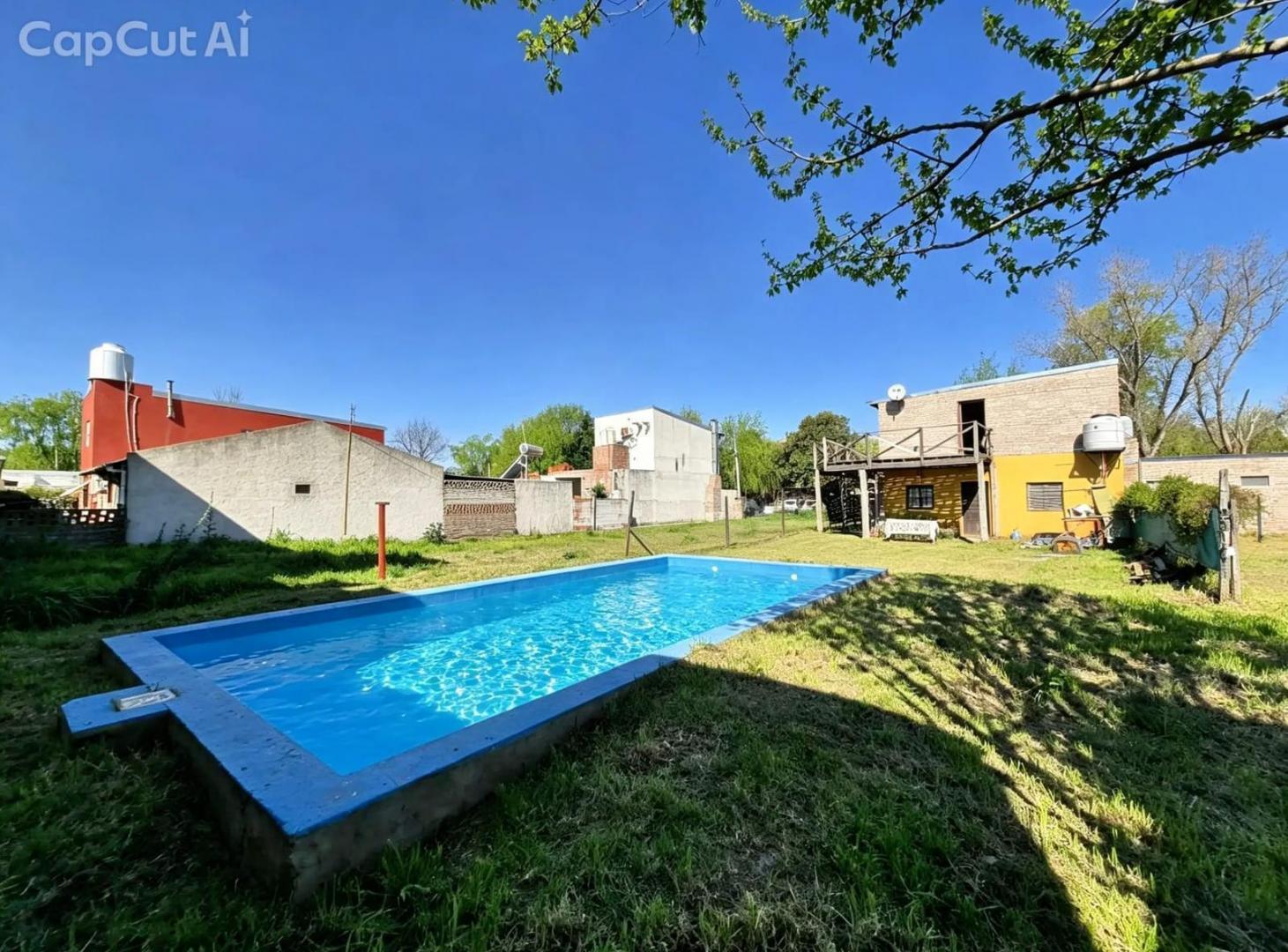 Foto de CASA EN PUEBLO ANDINO TRES DORMITORIOS PILETA PERMUTA RIO PARANA 4500, imagen 5
