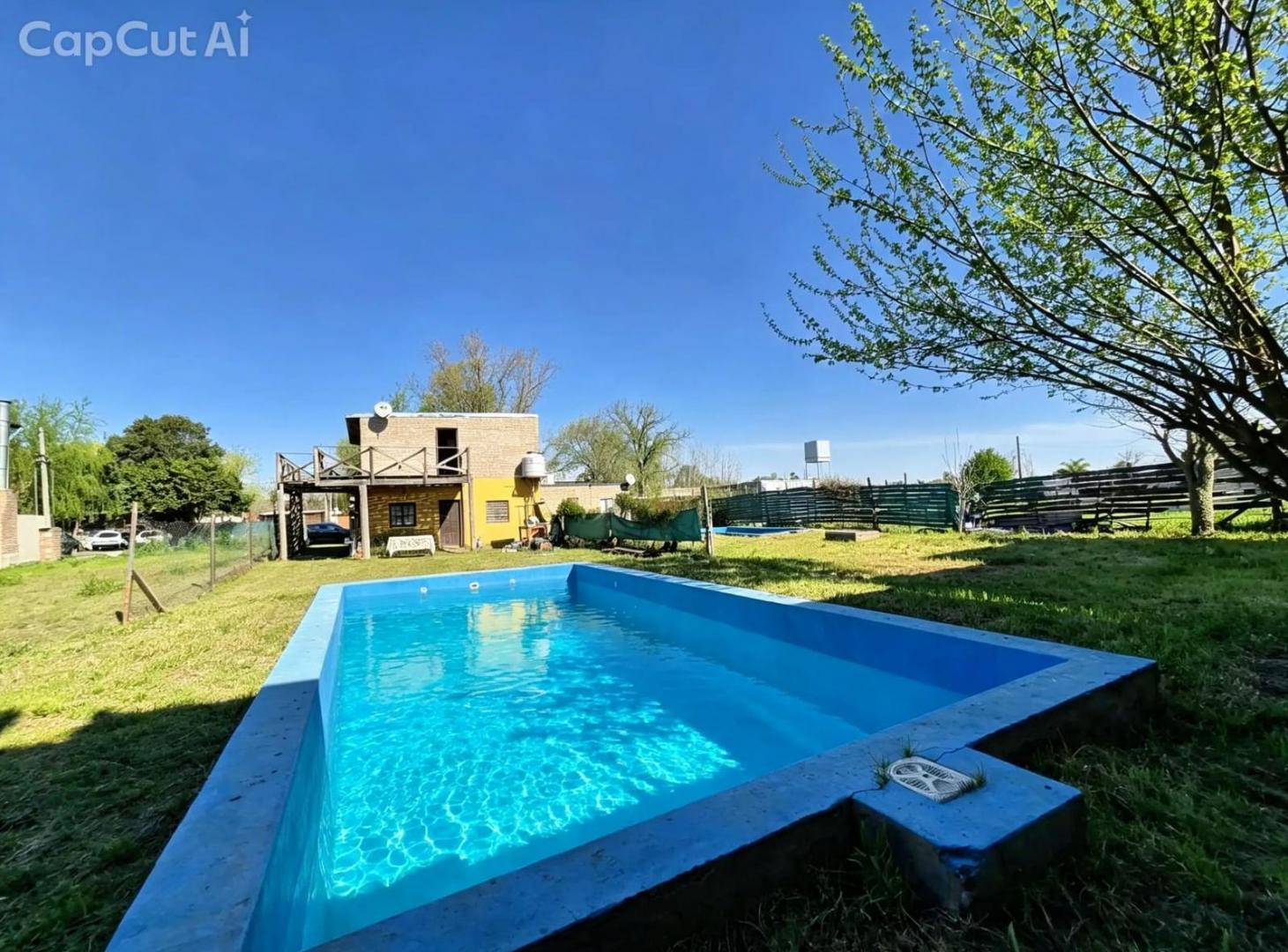 Foto de CASA EN PUEBLO ANDINO TRES DORMITORIOS PILETA PERMUTA RIO PARANA 4500, imagen 1