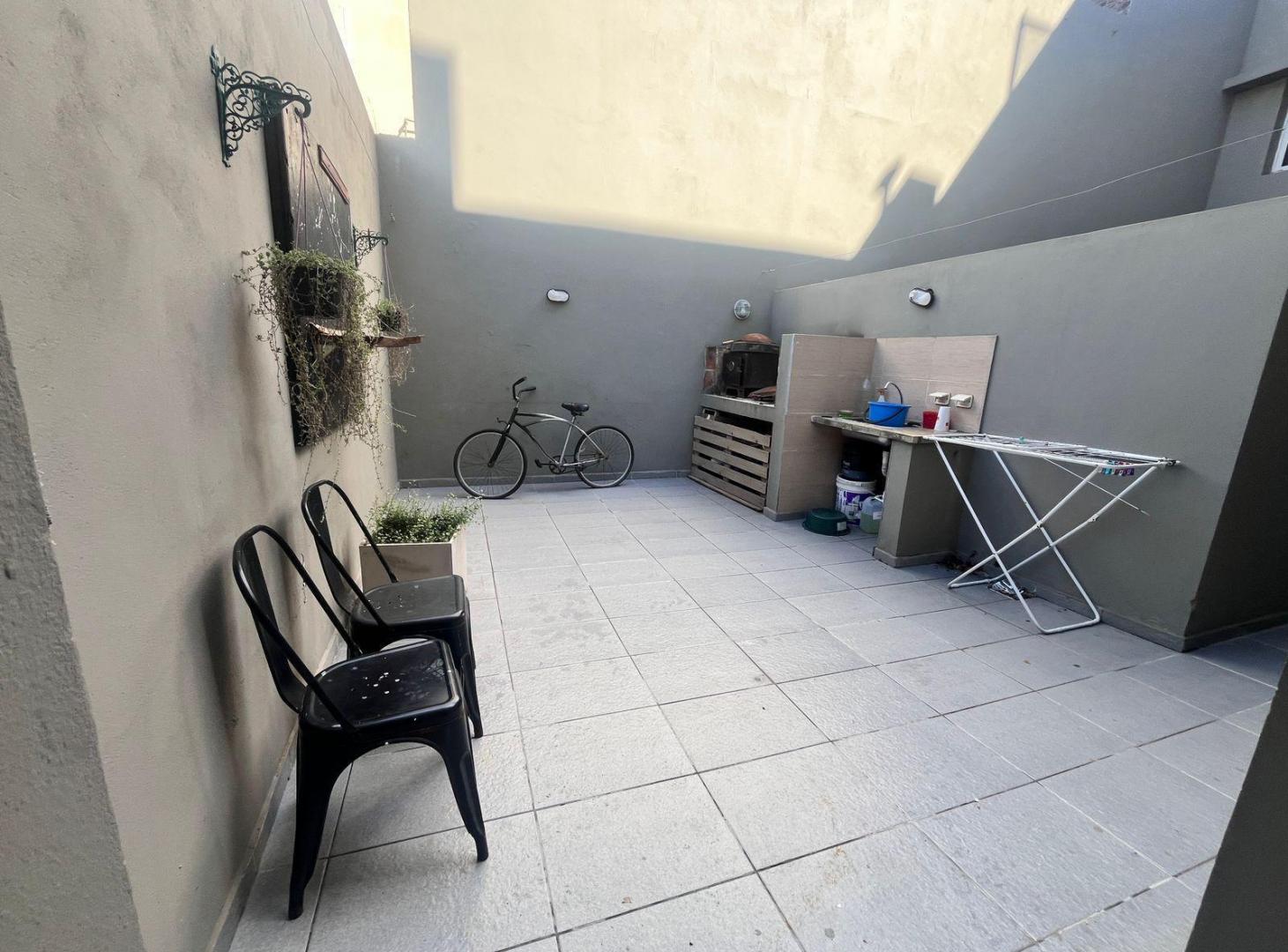 Foto de Departamento un dormitorio- Patio- Río de Janeiro 1500- Echesortu, imagen 5