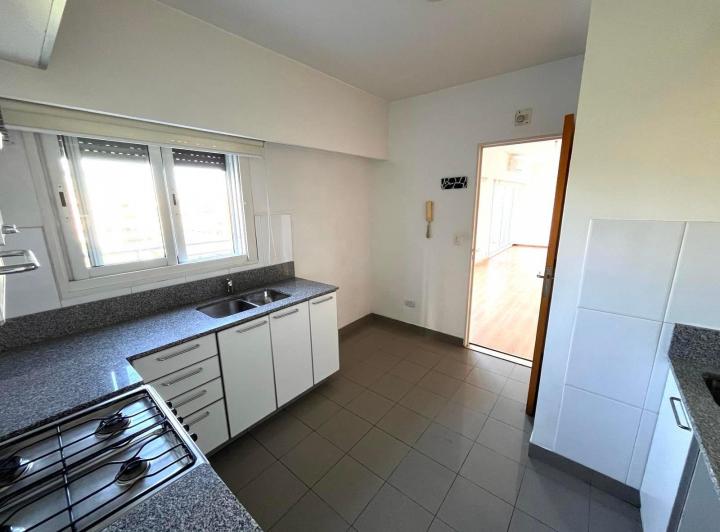 Duplex 4 ambientes, ideal 3