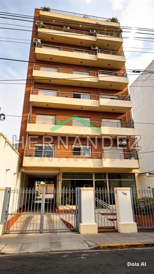 Foto de ALQUILER DEPARTAMENTO 3 AMBIENTES MORON SUR CON COCHERA, imagen 2