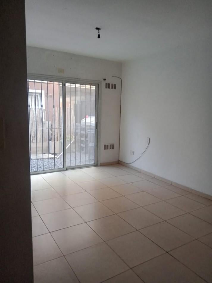 Foto de Venta departamento 2 ambientes Moron Sur, imagen 5