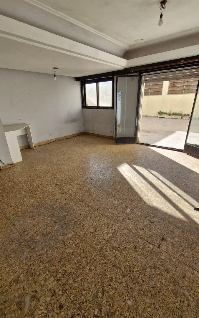 VENTA DEPTO 3 AMB CON PATIO EN LA ZONA DE LINIERS. OPORTUNIDAD!!! 5